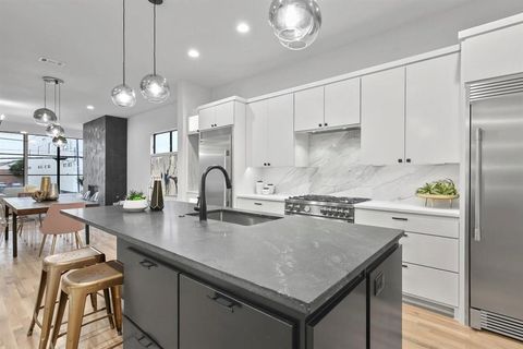 Tiny photo for 4806 Manett Street, Dallas, TX 75204 (MLS # 20996006)