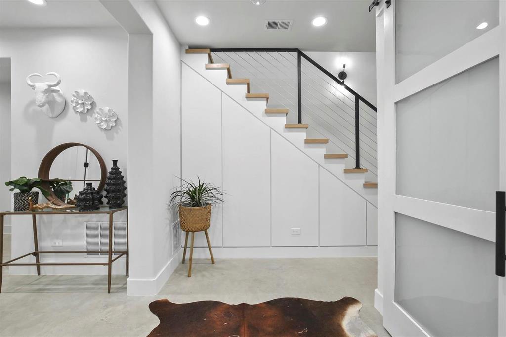 Rick & Hurts North Fitzhugh Ave - Residential Lease