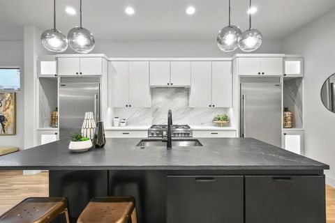 Tiny photo for 4806 Manett Street, Dallas, TX 75204 (MLS # 20996006)