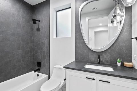 Tiny photo for 4806 Manett Street, Dallas, TX 75204 (MLS # 20996006)