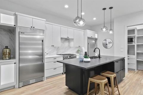 Tiny photo for 4806 Manett Street, Dallas, TX 75204 (MLS # 20996006)