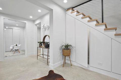 Tiny photo for 4806 Manett Street, Dallas, TX 75204 (MLS # 20996006)