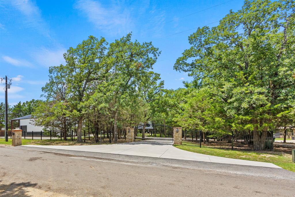 5916 County Road 2516