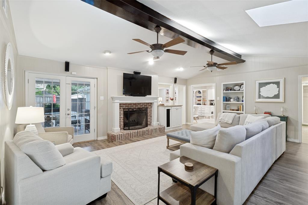 6818 Truxton Drive