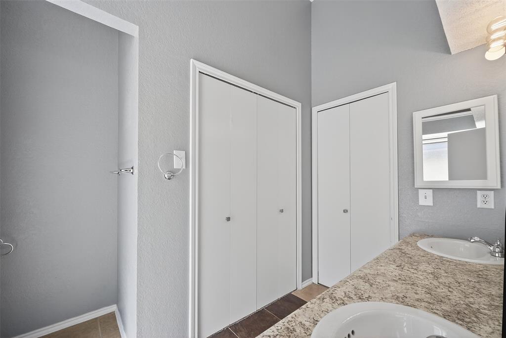 Oak Park North 02 - Residential