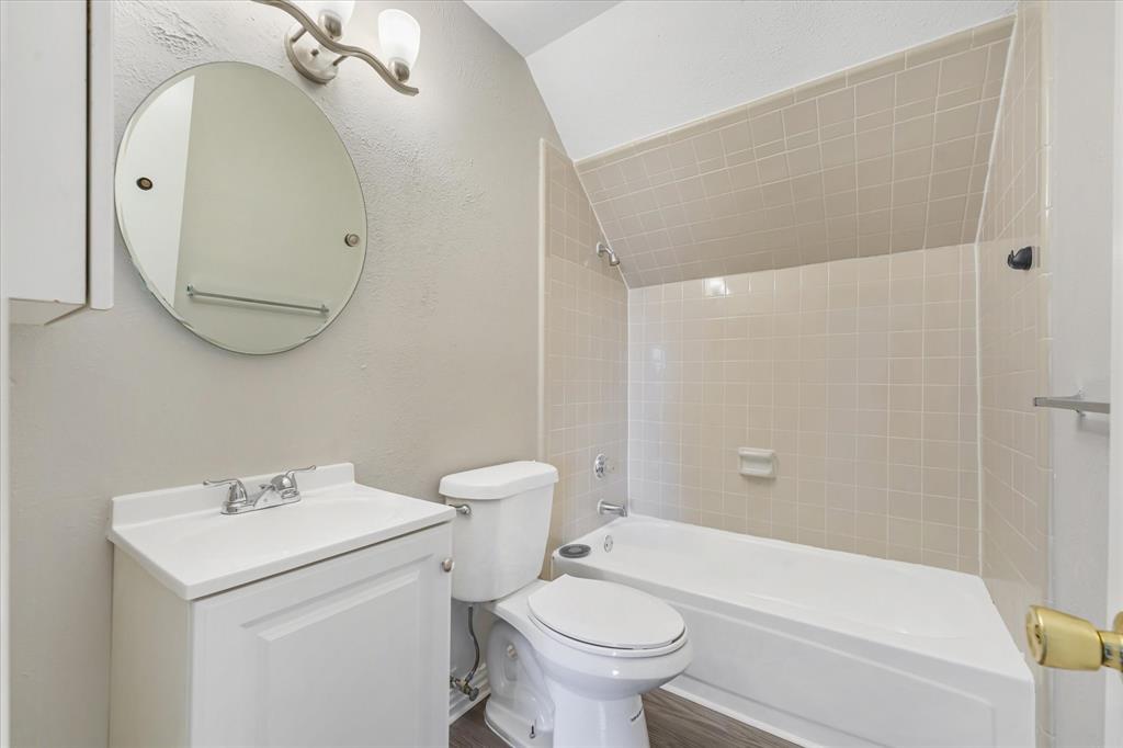 Collin Square Ph 2 - Residential