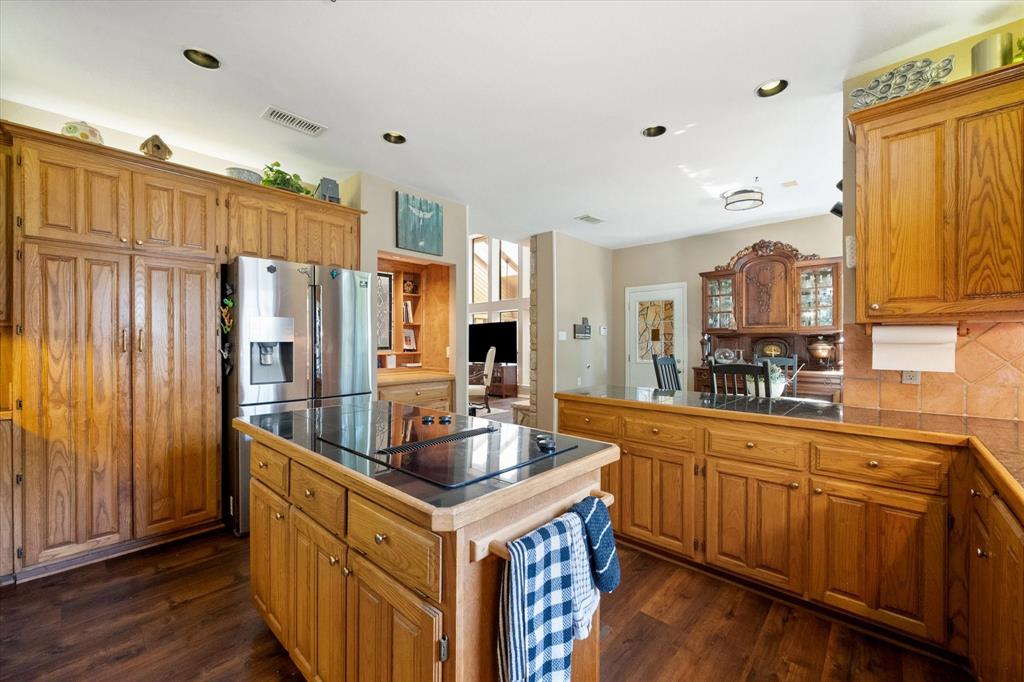Estates Above Wimbledon - Residential