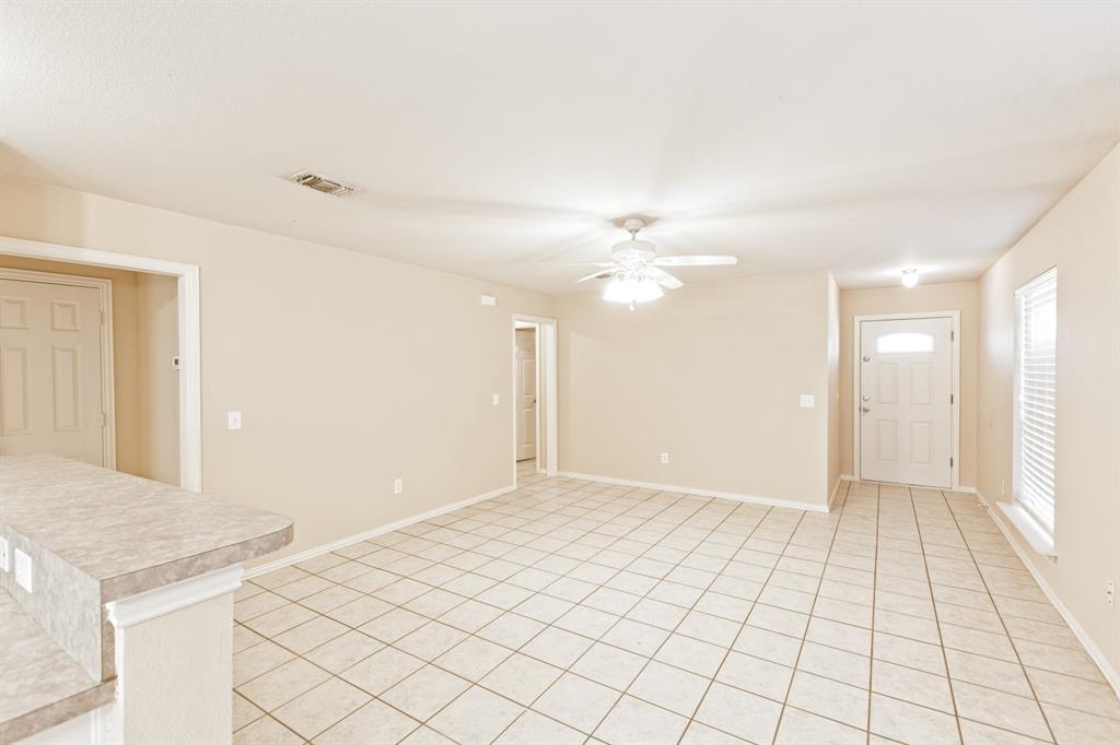 Howe, Texas 75459, United States, 3 Bedrooms Bedrooms, ,2 BathroomsBathrooms,Residential,Active,214595