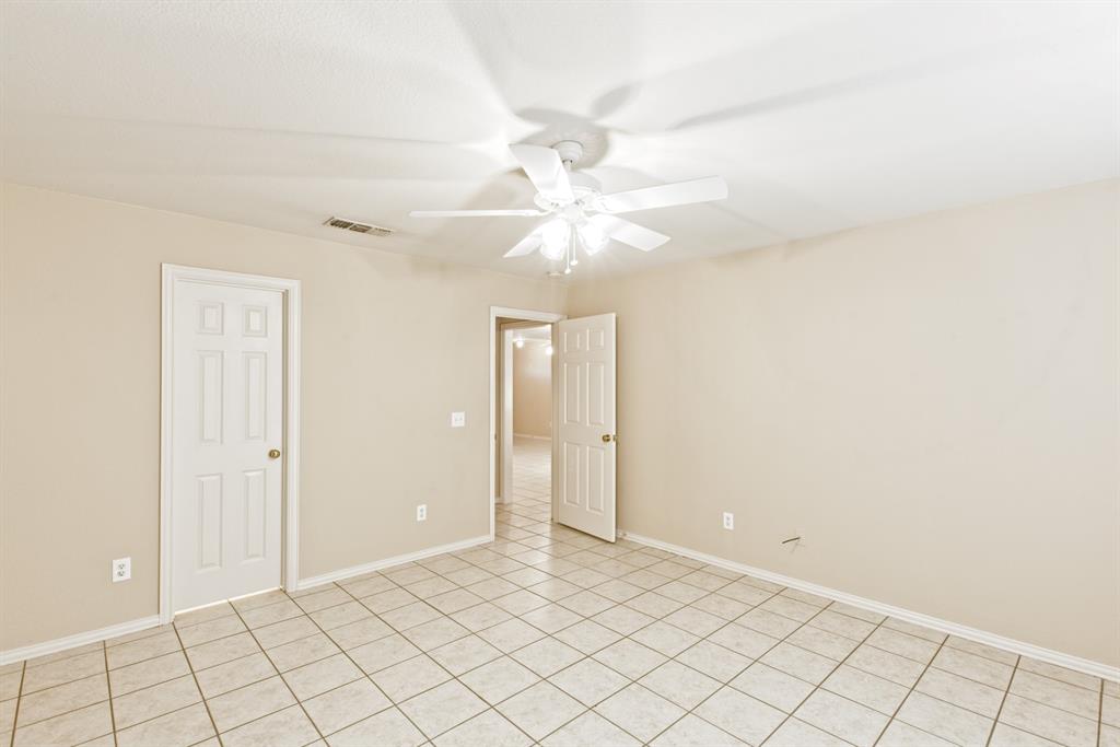 Howe, Texas 75459, United States, 3 Bedrooms Bedrooms, ,2 BathroomsBathrooms,Residential,Active,214595