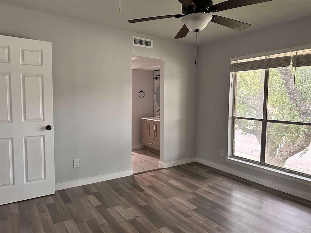 Hollows North Condo - Residential