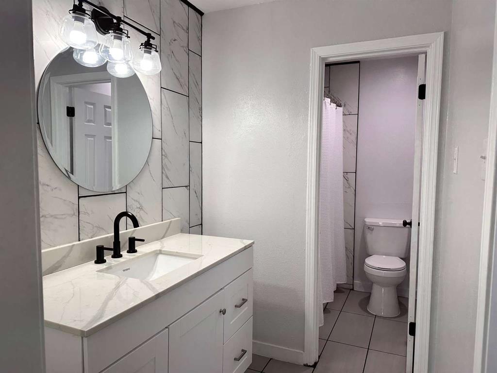 Hollows North Condo - Residential