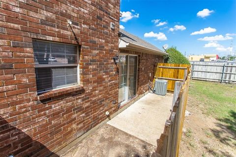 A home in Duncanville