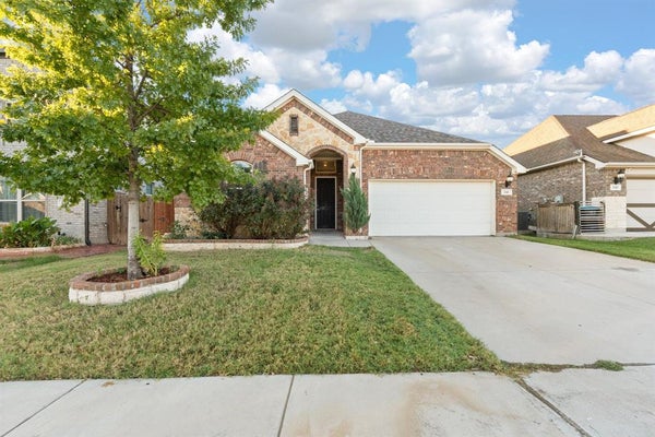 541 WHITE BUD LN, FORT WORTH, TX 76131 - Image f095001cdda087e2bc392dce3b76ff02/2776829911