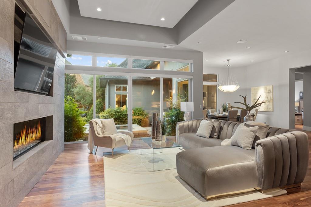 Palomar Estates - Residential