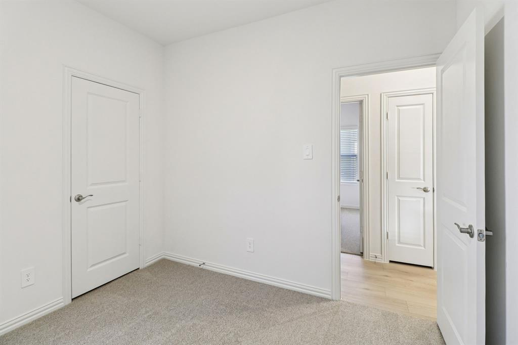 Lakehaven - Residential