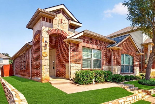9005 SUNDANCE TRL, CROSS ROADS, TX 76227 - Image f0979d120c4bf8e68afb000ebcf4520e/3693386605