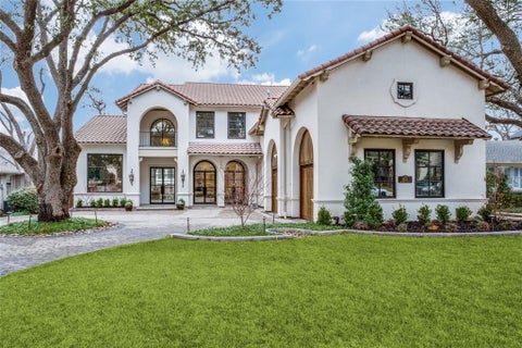 Photo of 6811 Aberdeen Avenue, Dallas, TX 75230 (MLS # 21382891)