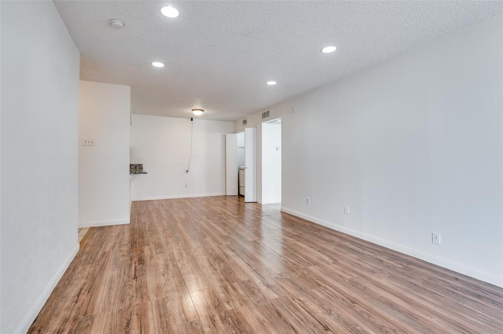 Windtree Condos - Residential