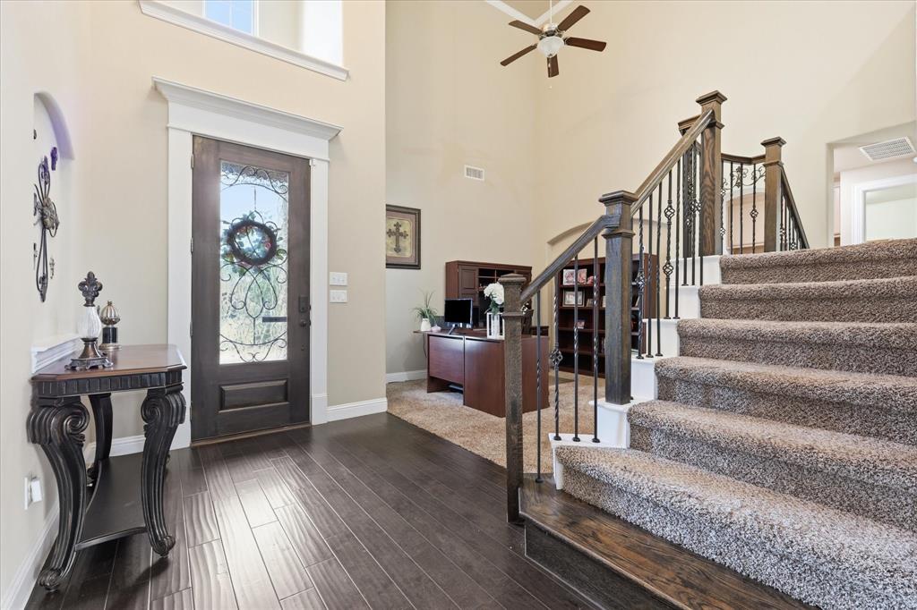 2102 Grassland Court
