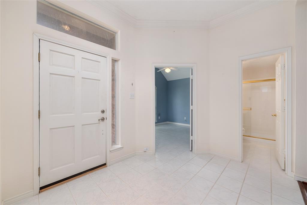 6929 Windwood Trail