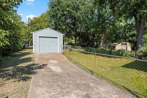 A home in Farmers Branch