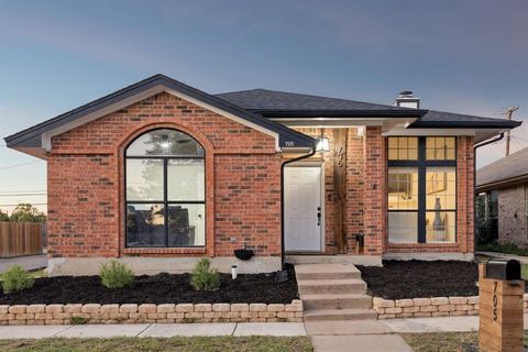 705 Greenridge Drive Arlington TX 76017