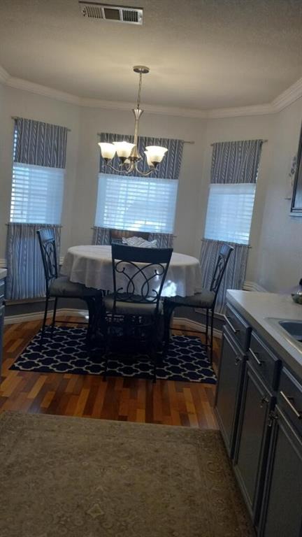 1412 S Medora Street