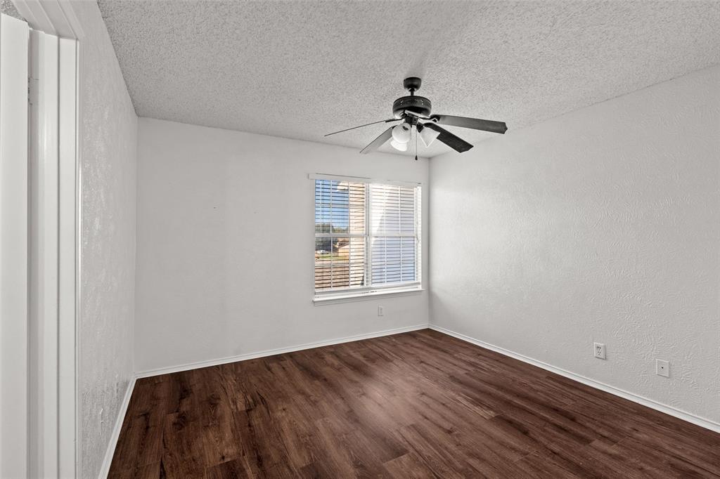 Creekside Twnhms Ph 1 - Residential