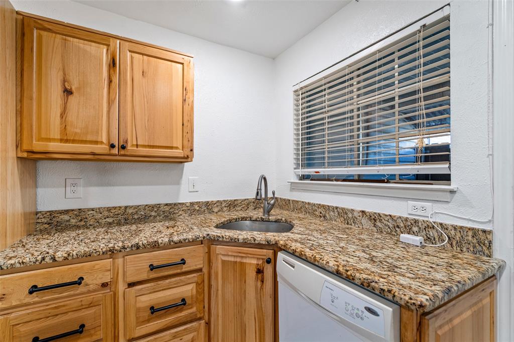 Creekside Twnhms Ph 1 - Residential