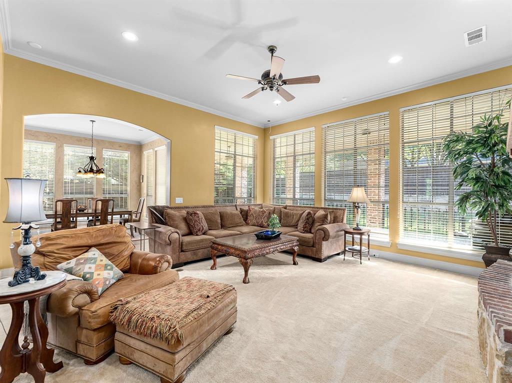 Lacima Manor - Residential