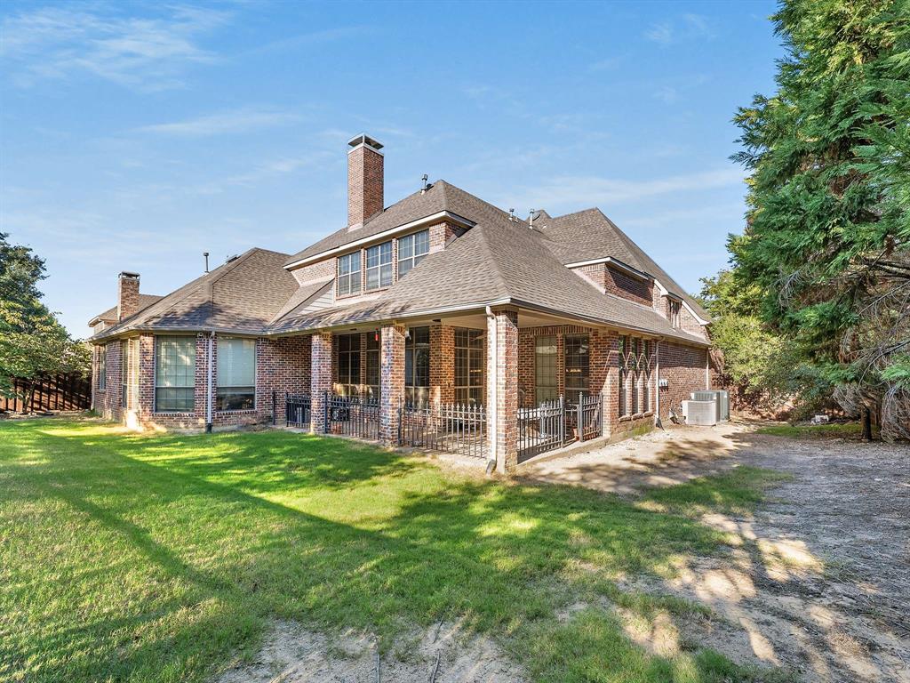 Lacima Manor - Residential