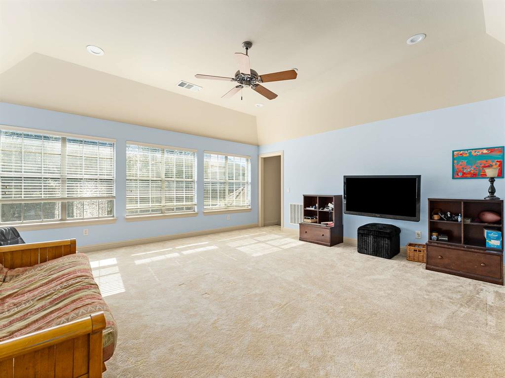 Lacima Manor - Residential