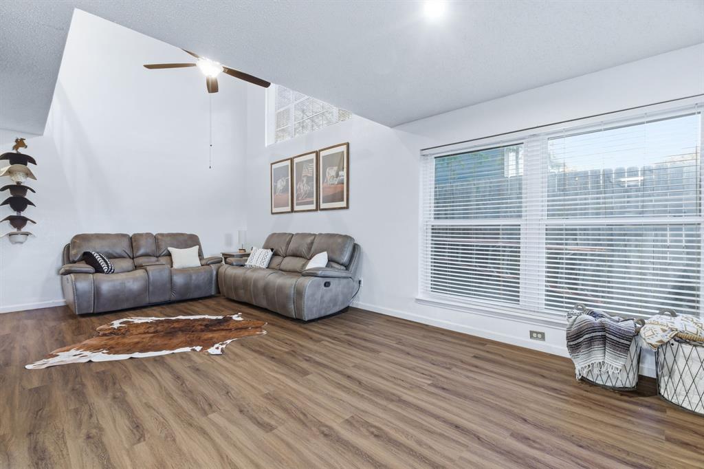 2421 Warrington Drive