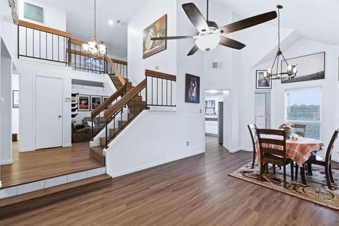 2421 Warrington Drive Grand Prairie TX 75052