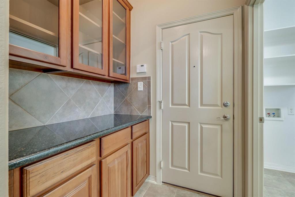 Rolling Hills - Residential Lease