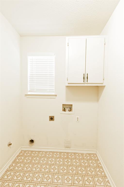 Parker Road Estates West 2-E - Residential Lease