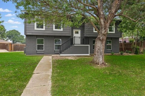 7431 Elderberry Lane Dallas TX 75249