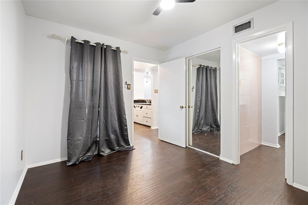 Plaza 02 Condo - Residential