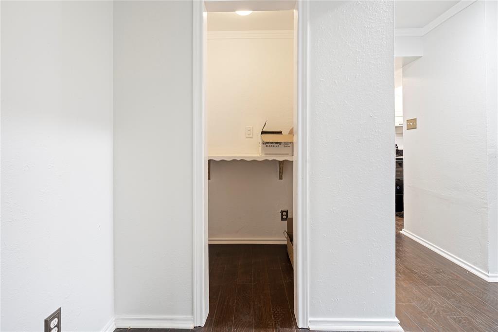 Plaza 02 Condo - Residential