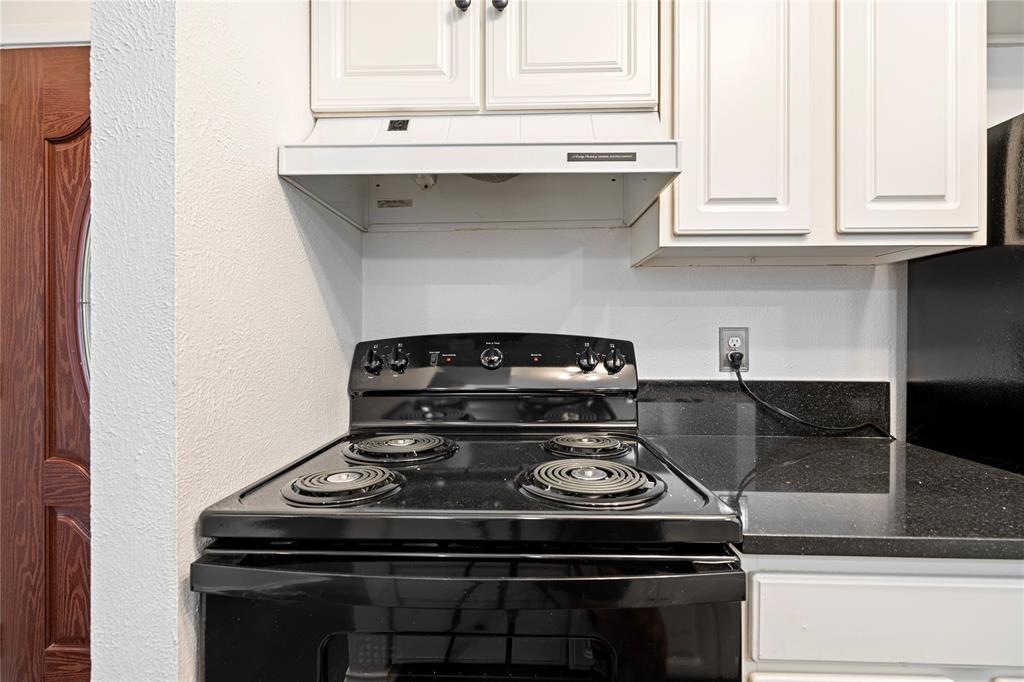 Plaza 02 Condo - Residential