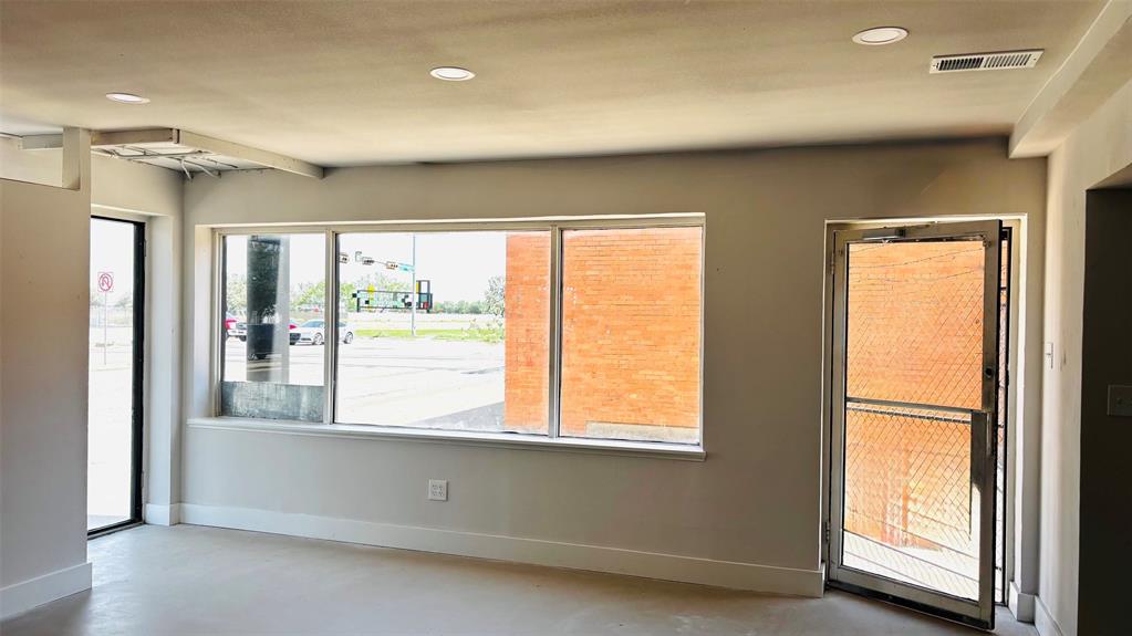 Mockingbird Field - Commercial Sale
