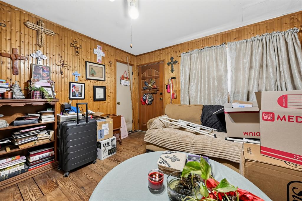 11097 County Road 137