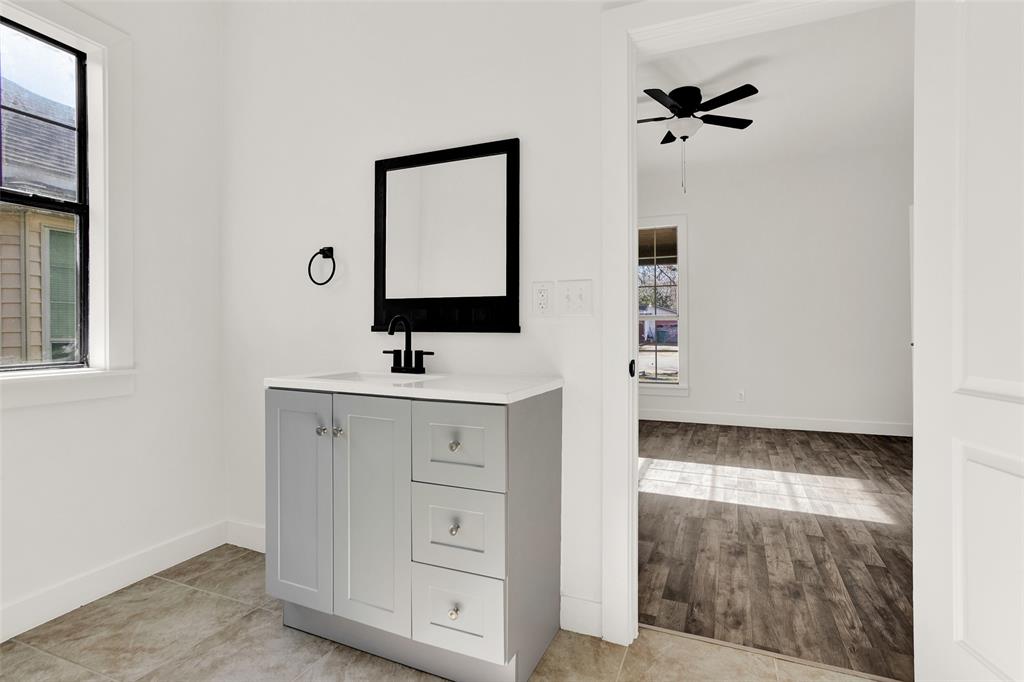 Elliotts W Add - Residential