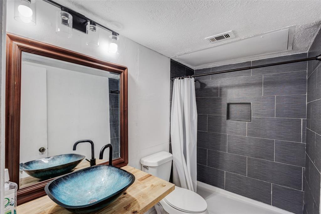 Windtree Condos - Residential