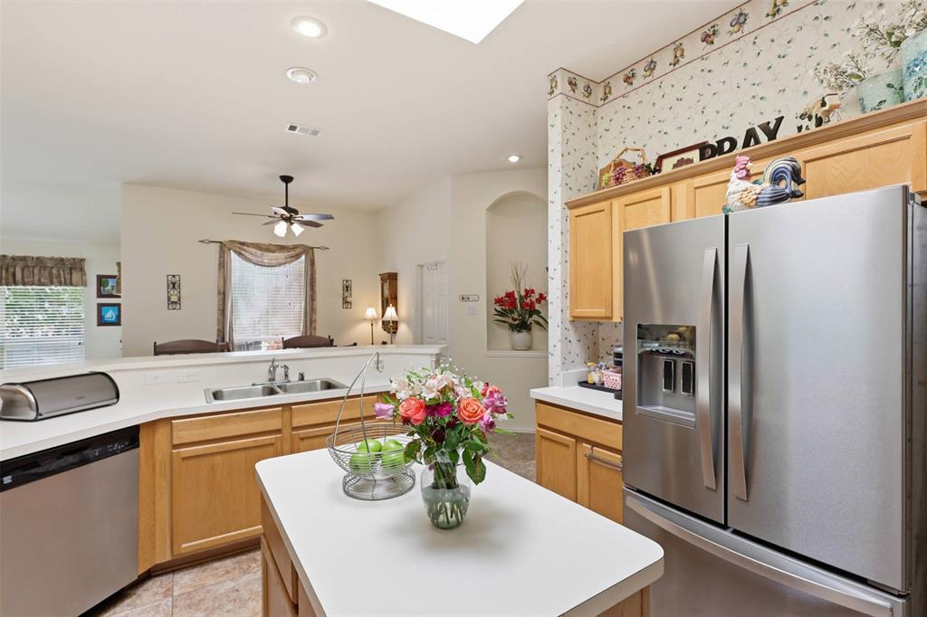 2501 Saddle Horn Drive