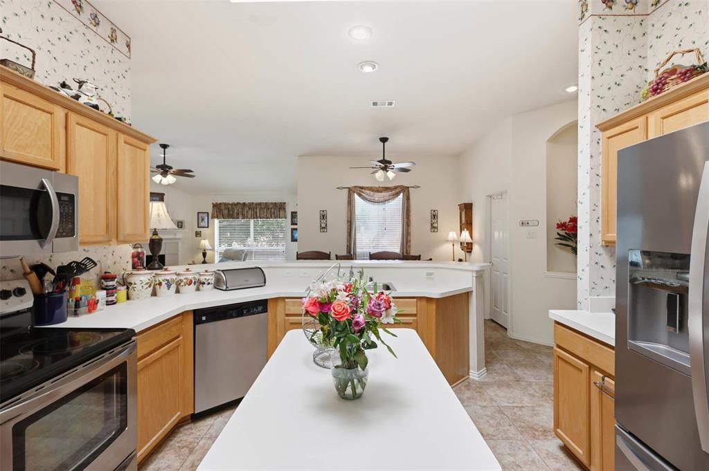 2501 Saddle Horn Drive