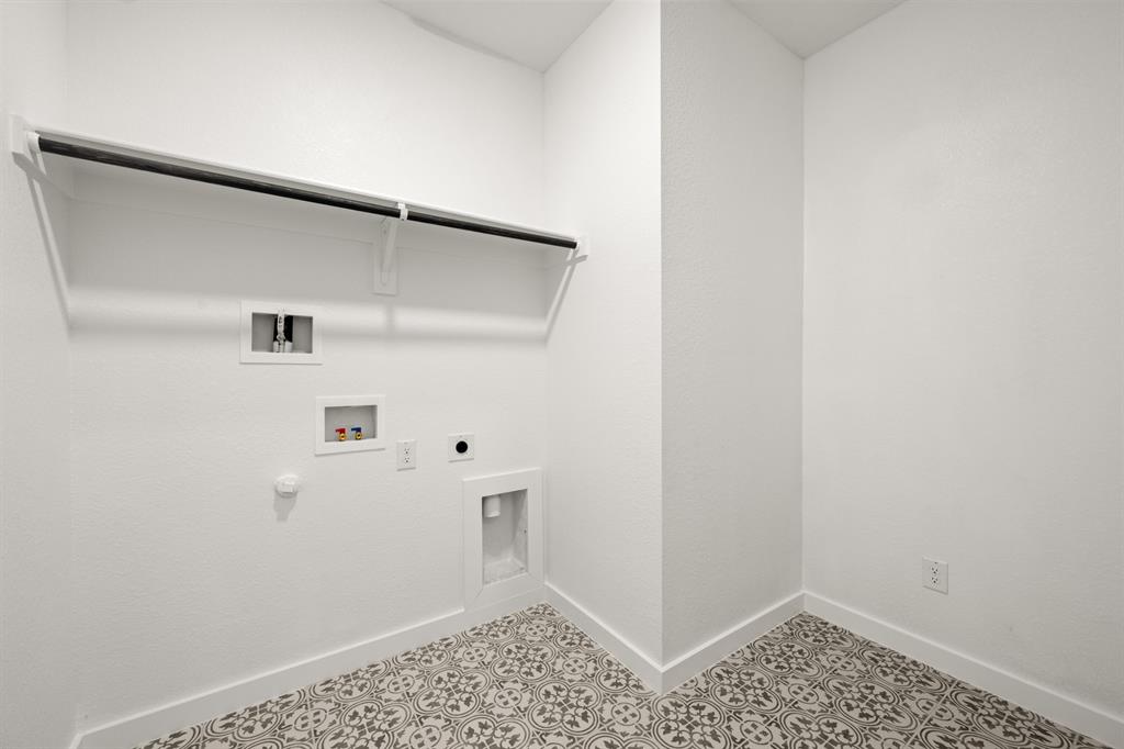 Sheppard's Place - Residential