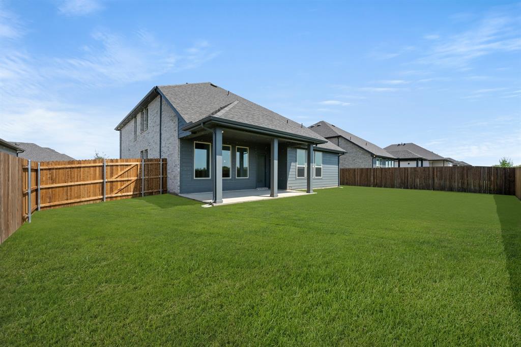 Sheppard's Place - Residential