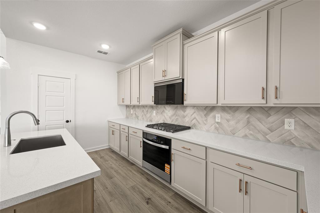 2409 Rams Horn Drive