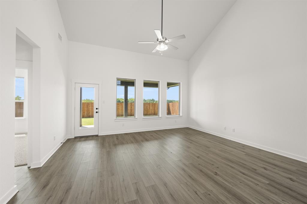 Sheppard's Place - Residential